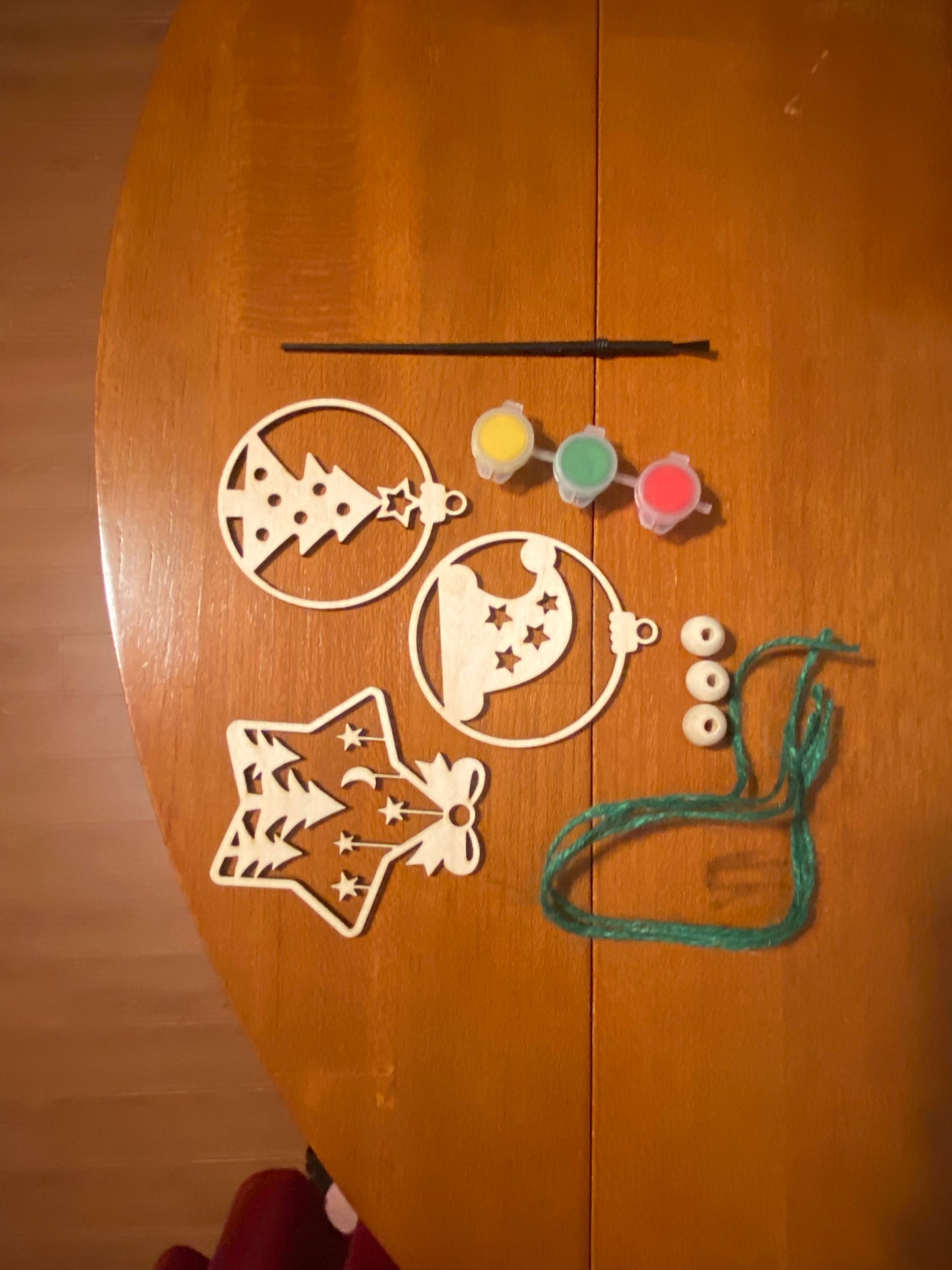 Holiday ornament diy kit