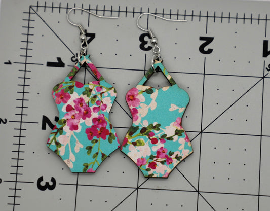 Floral swimsuit wood earrings