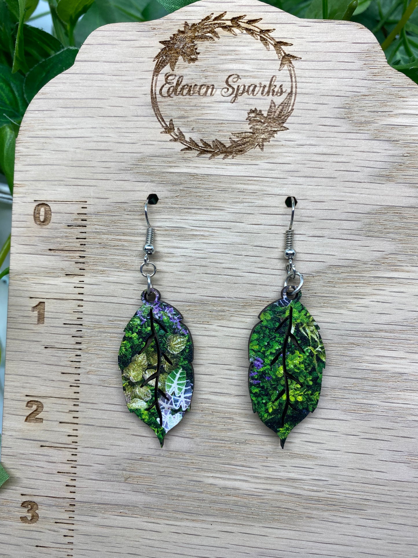 Slender leaf earrings